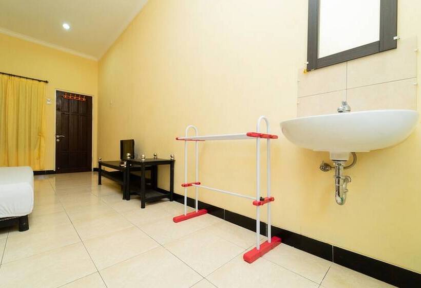 بنسيون Koolkost Syariah Near E Walk Mall Balikpapan 2