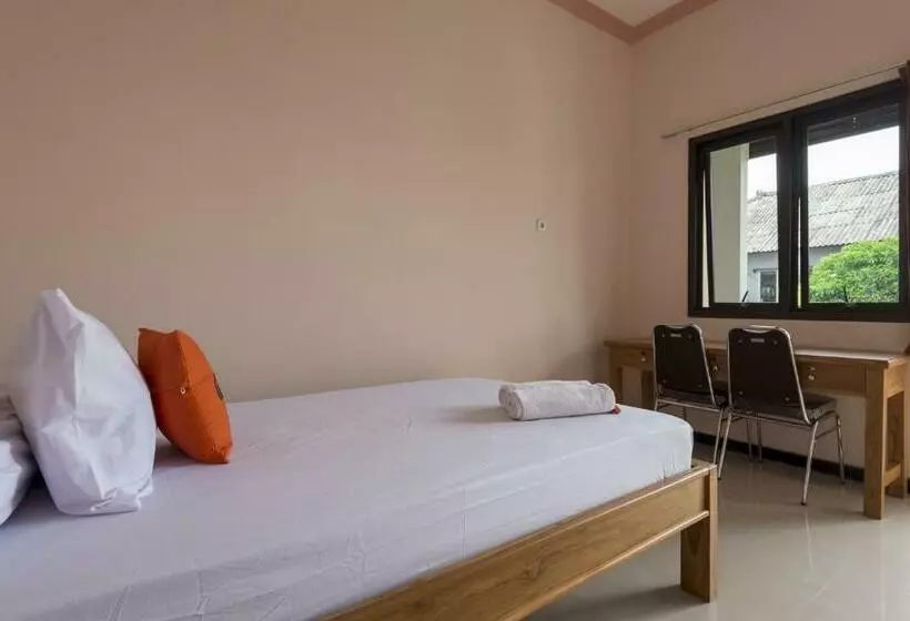 Majatalo Koolkost Syariah Near Upn Veteran