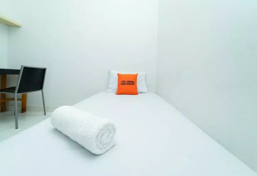 Majatalo Koolkost Syariah Near Upn Veteran