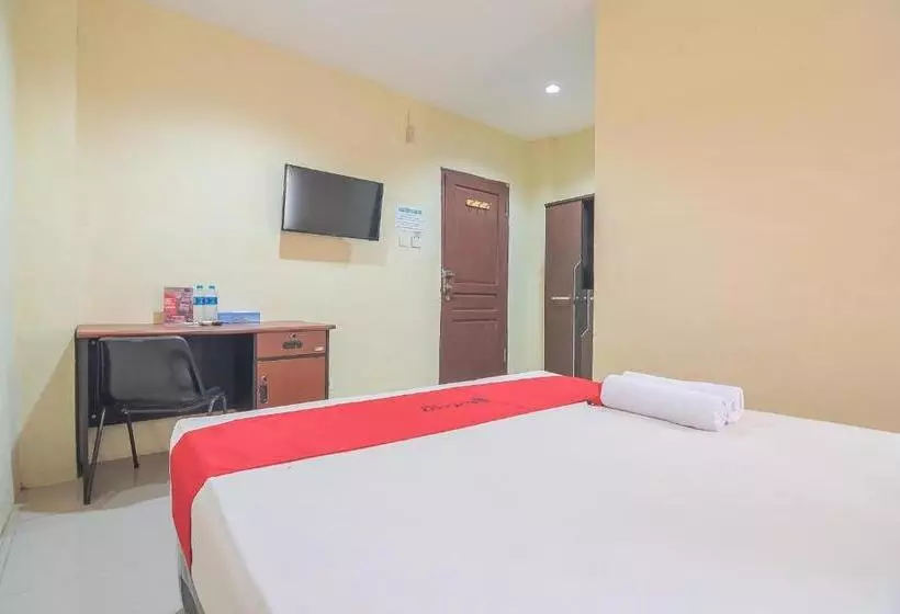 ペンション Reddoorz Syariah At Jalan Cilik Riwut Kapuas