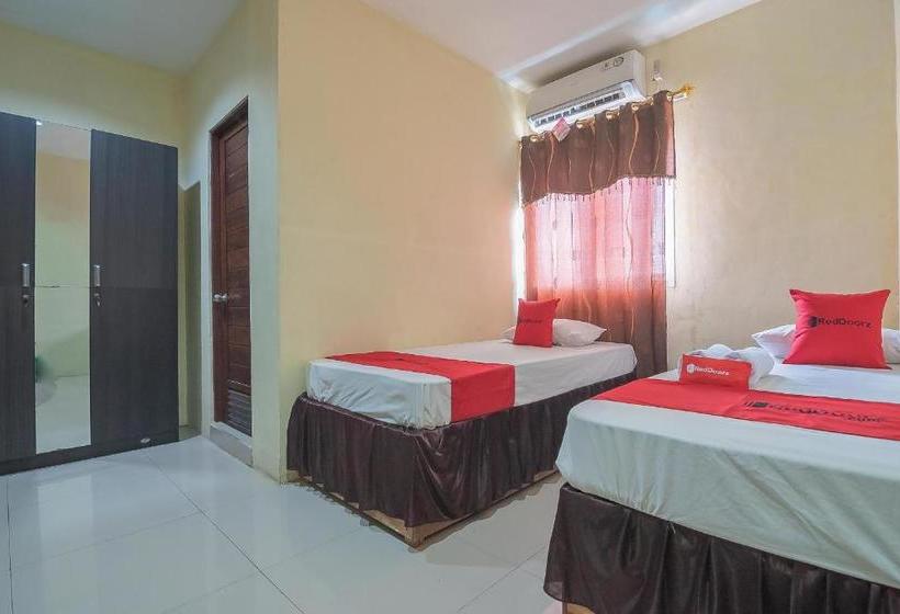 פנסיון Reddoorz Syariah At Jalan Cilik Riwut Kapuas