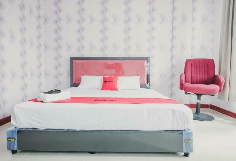 פנסיון Reddoorz Near Nagoya Hill Batam 4