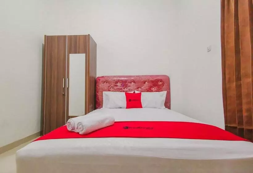 ペンション Reddoorz Near Universitas Lampung 2
