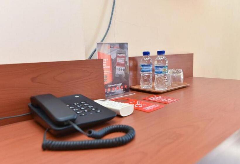 פנסיון Reddoorz Syariah At Jalan Cilik Riwut Kapuas