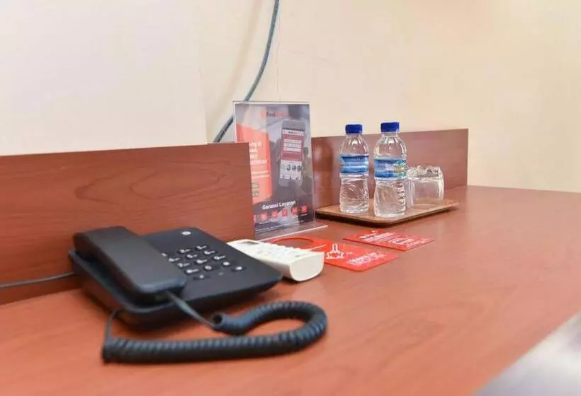 ペンション Reddoorz Syariah At Jalan Cilik Riwut Kapuas