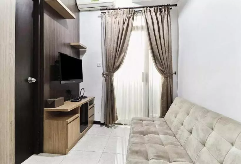 Pension The Edge By Lia