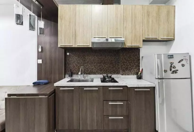 Pension The Edge By Lia