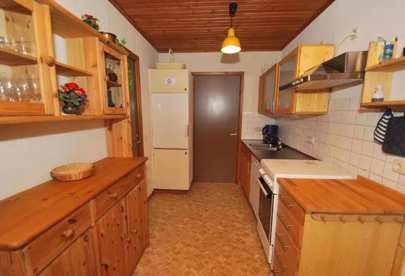 Lomakeskus Ferienhaus Kamin