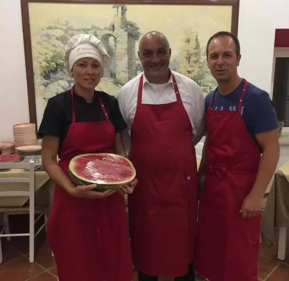 ベッドアンドブレックファースト Agriturismo Rosso Lampone