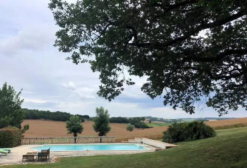 Aamiaismajoitus (B&B) Maison Lamothe