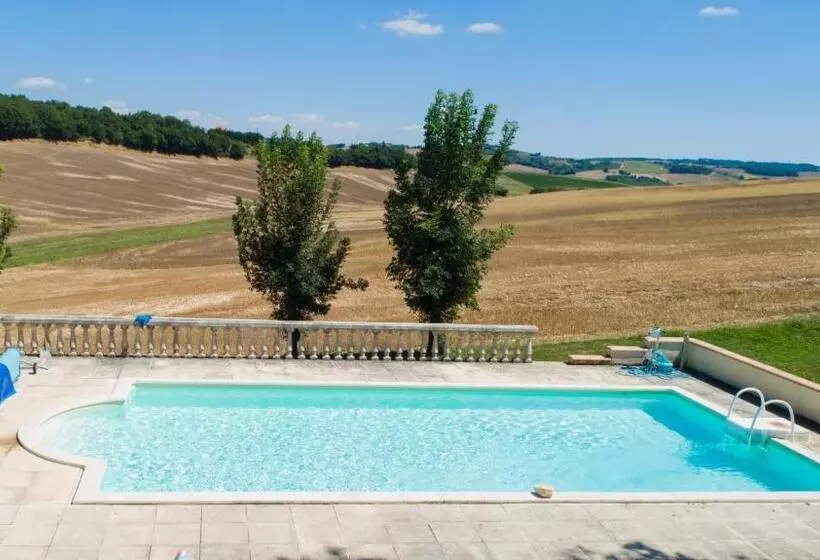 Aamiaismajoitus (B&B) Maison Lamothe