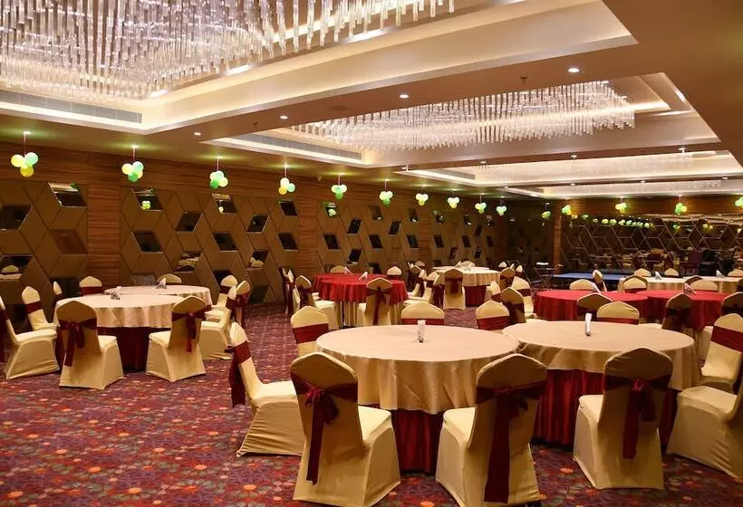 Hotelli The Fern Royal Farm Resort Anjar