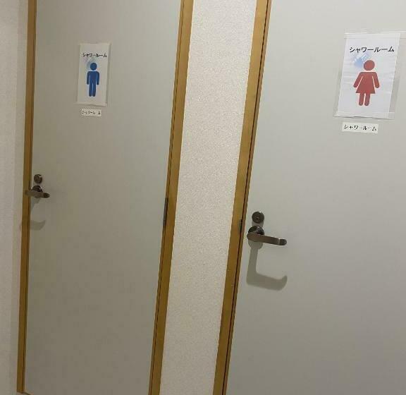 Pensió ロハス伊江島