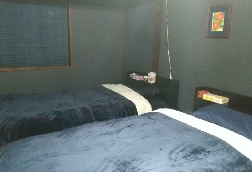 Pension 築100年の宿【はぶの家】