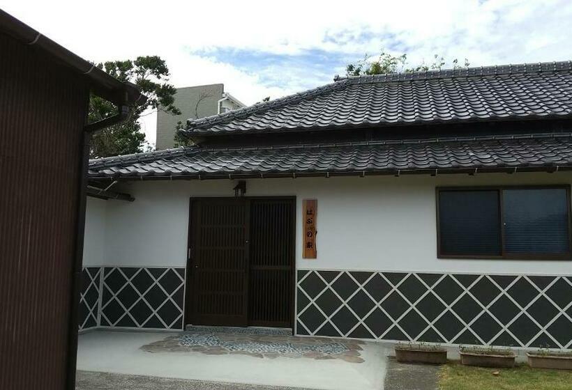 Pension 築100年の宿【はぶの家】