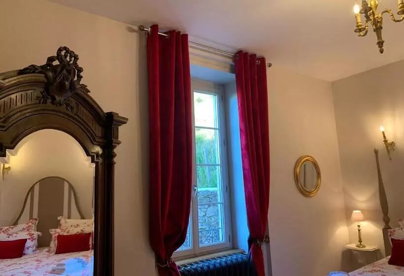 Majatalo Au Fil Du Temps