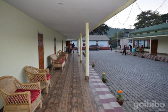 Pensión Bagori Lodge