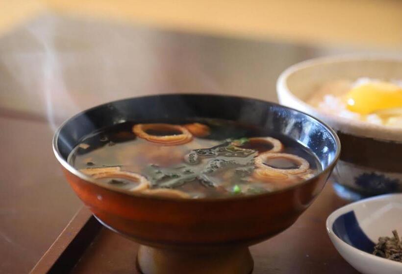 بنسيون Kamenarien