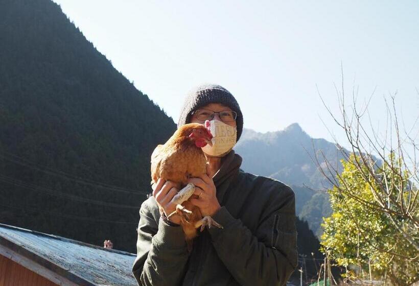 بنسيون Kamenarien