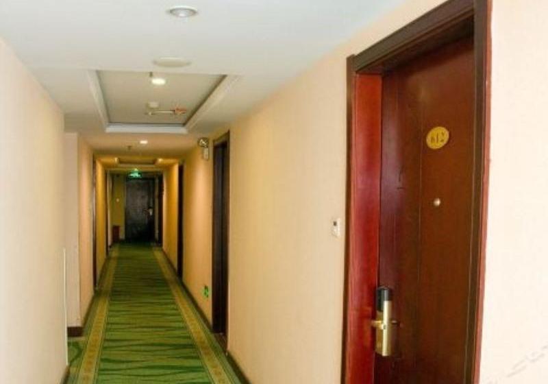 Greentree Inn Xuzhou North Minzhu Road Hotel