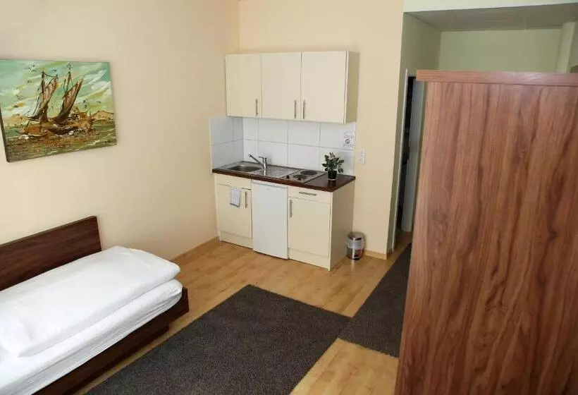 Hotel Am Charlottenplatz