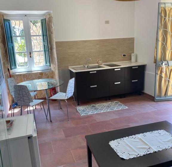 فندق Casale Romano Resort E Relais