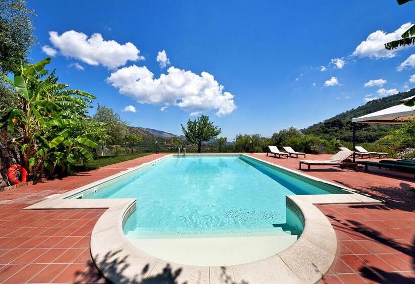 فندق Casale Romano Resort E Relais