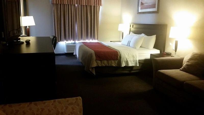 Отель Prairie Moon Inn Sylvan Lake