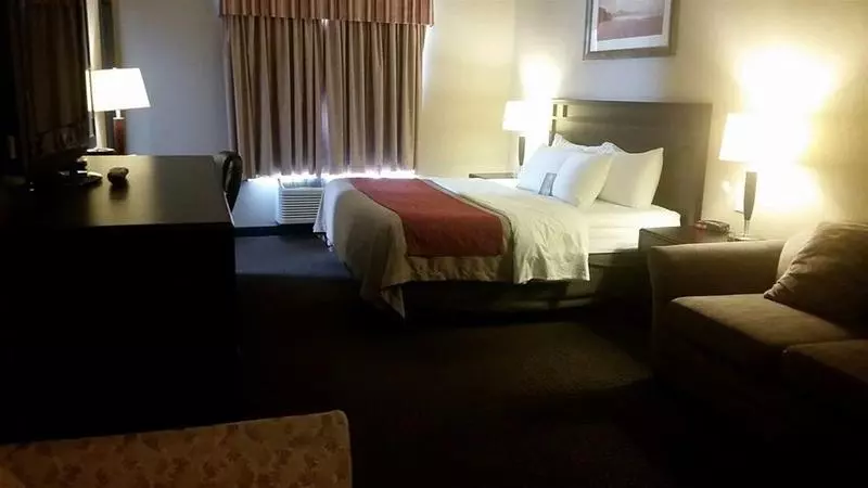 酒店 Prairie Moon Inn Sylvan Lake