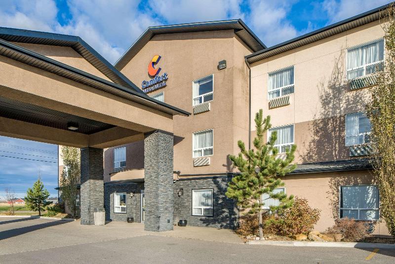 Отель Prairie Moon Inn Sylvan Lake