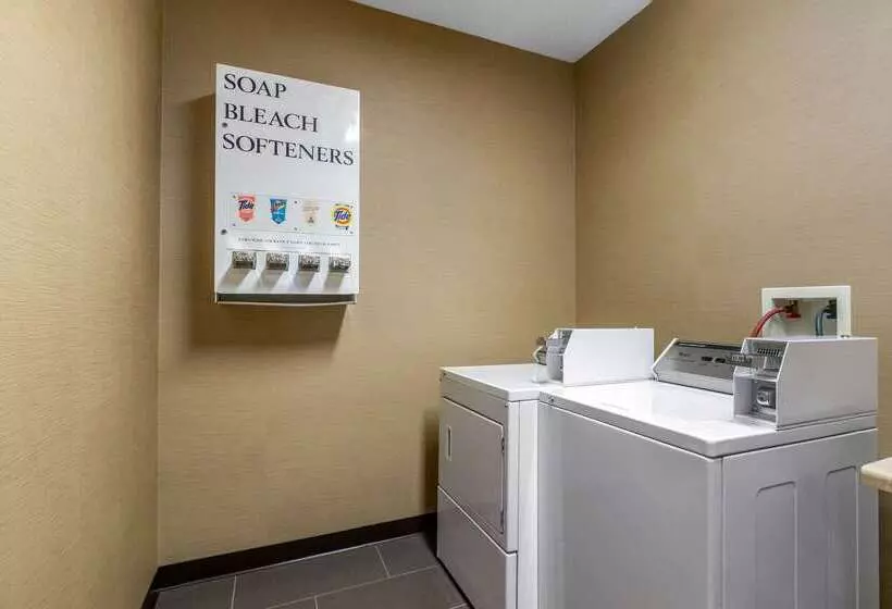 هتل Comfort Suites