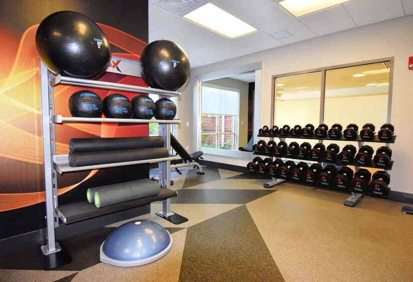 فندق Hilton Garden Inn Charlottesville