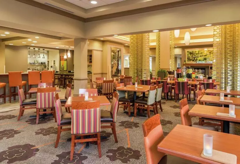 בית מלון כפרי Hilton Garden Inn Charlottesville