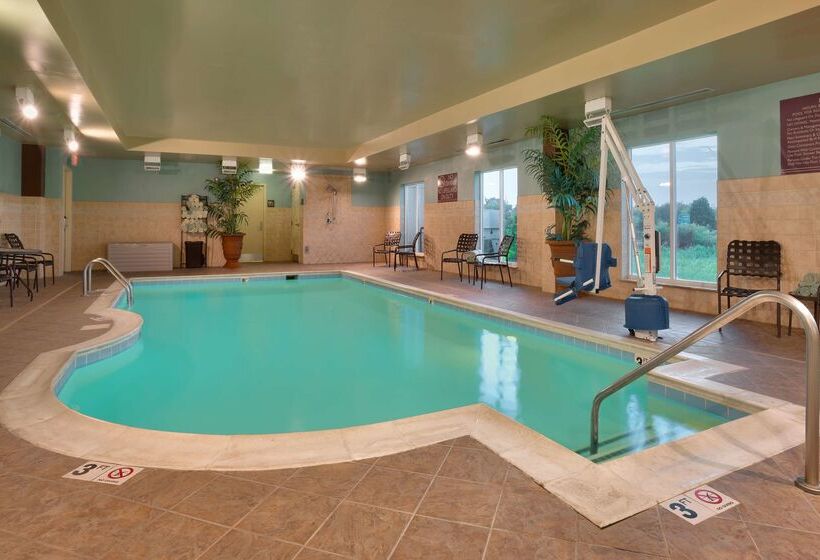 Отель Hilton Garden Inn Clarksville