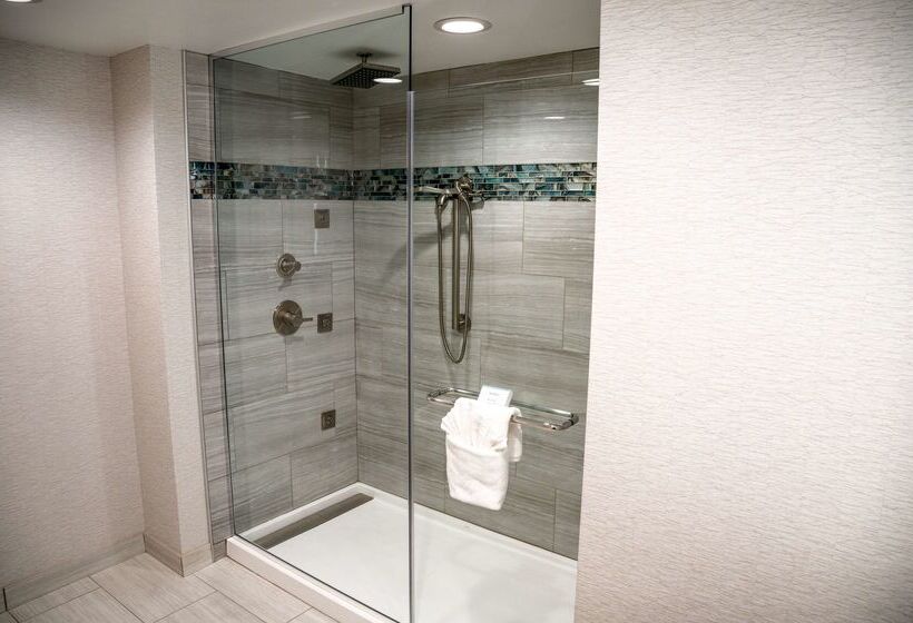 בית מלון כפרי Hilton Garden Inn Fayetteville Fort Liberty