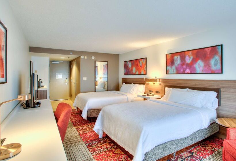 Отель Hilton Garden Inn Indianapolis Northeast/fishers