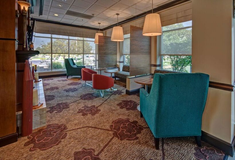 Отель Hilton Garden Inn Indianapolis Northeast/fishers