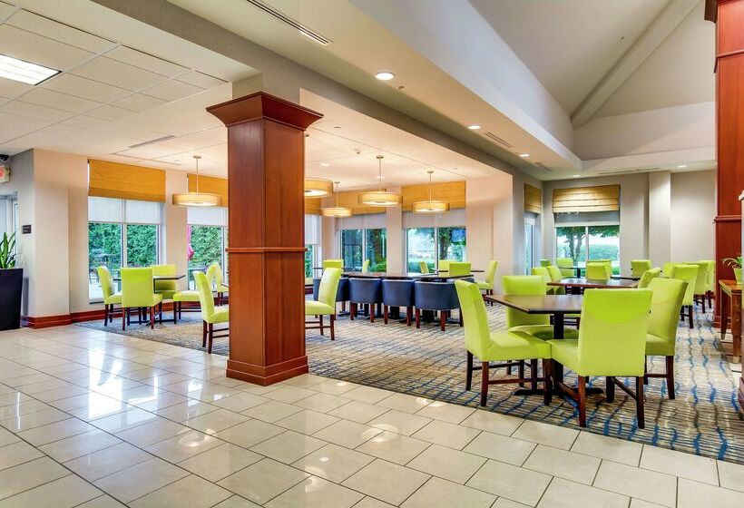 בית מלון כפרי Hilton Garden Inn Louisville/northeast