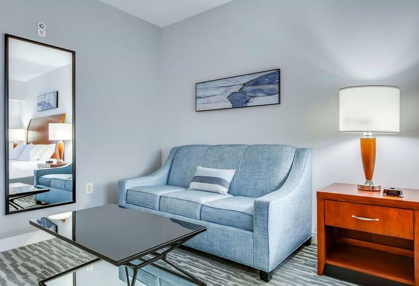 בית מלון כפרי Hilton Garden Inn Louisville/northeast