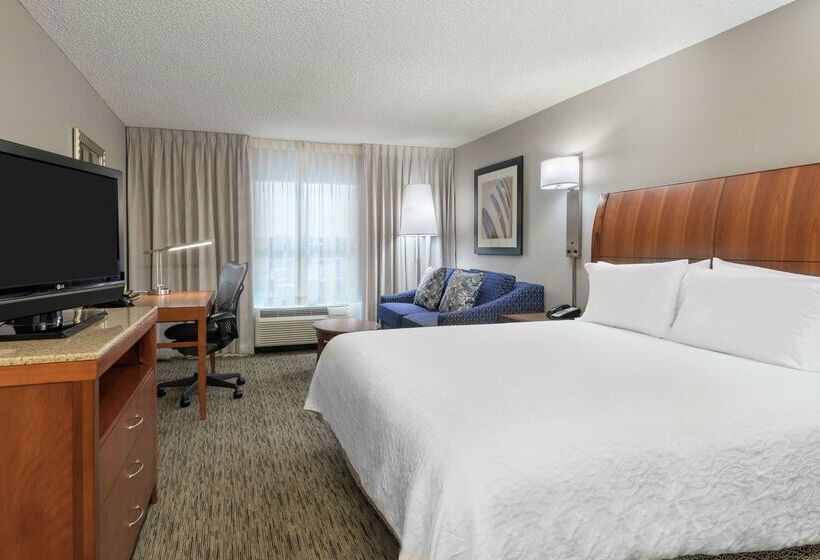 Отель Hilton Garden Inn Tampa Airport Westshore