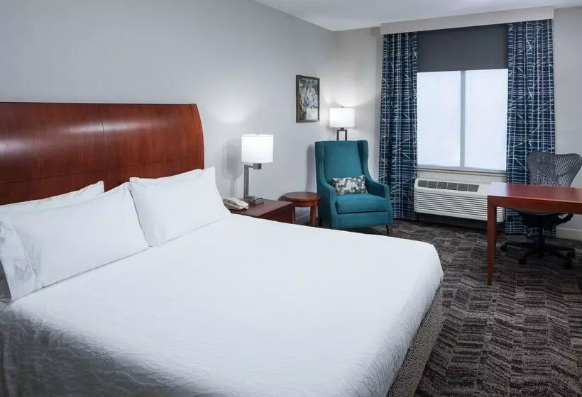 هتل Hilton Garden Inn Tucson Airport