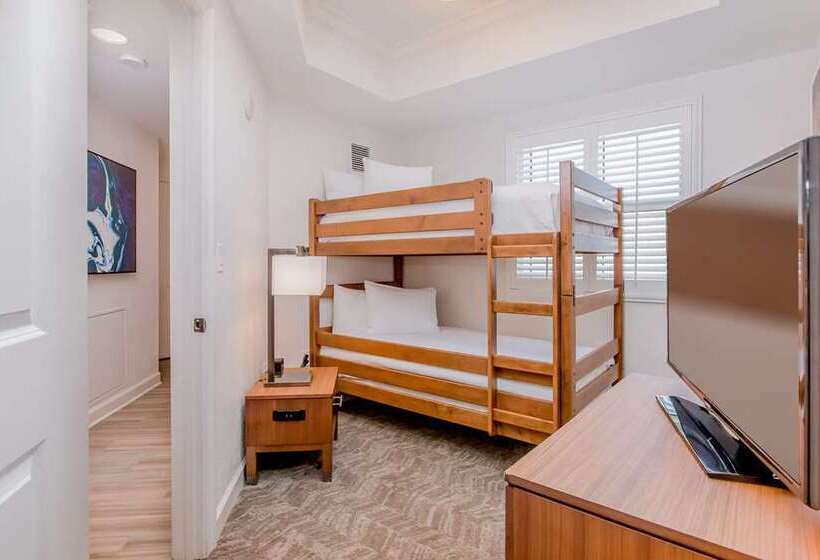 בית מלון כפרי Hilton Pensacola Beach