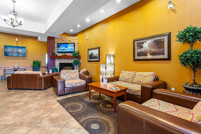 Holiday Inn Express Hotel & Suites Clarington   Bowmanville, An Ihg