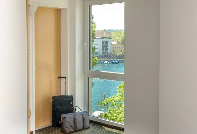 Отель Ibis Konstanz