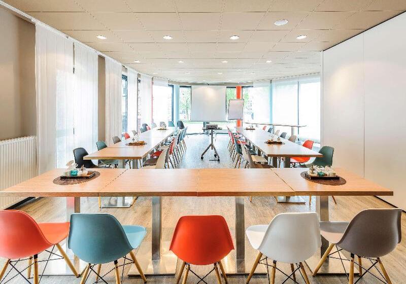 Отель Ibis Konstanz