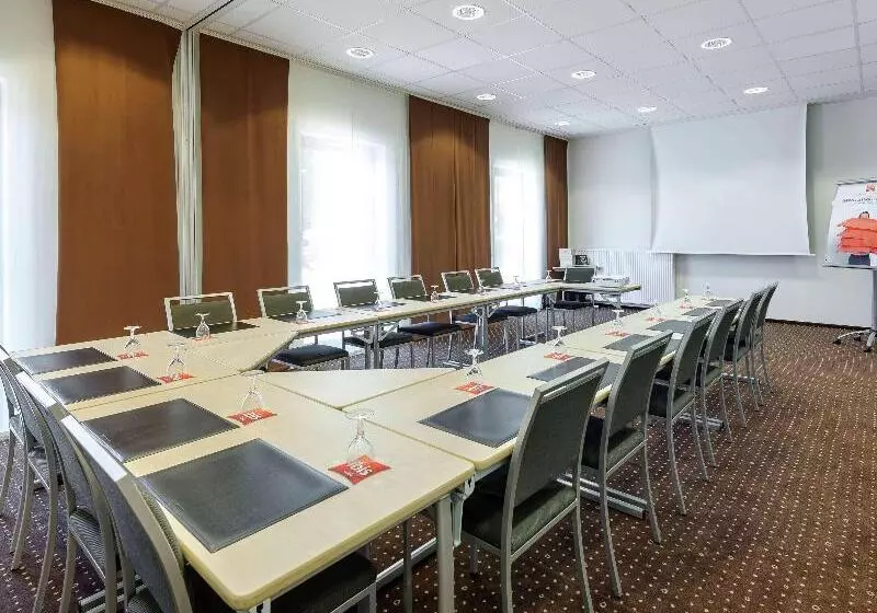 Отель Ibis Konstanz