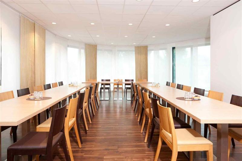 Отель Ibis Konstanz