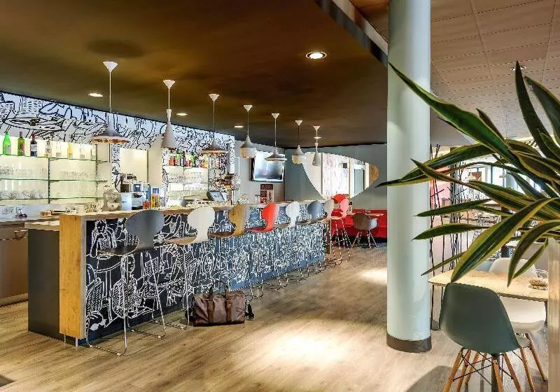 Отель Ibis Konstanz