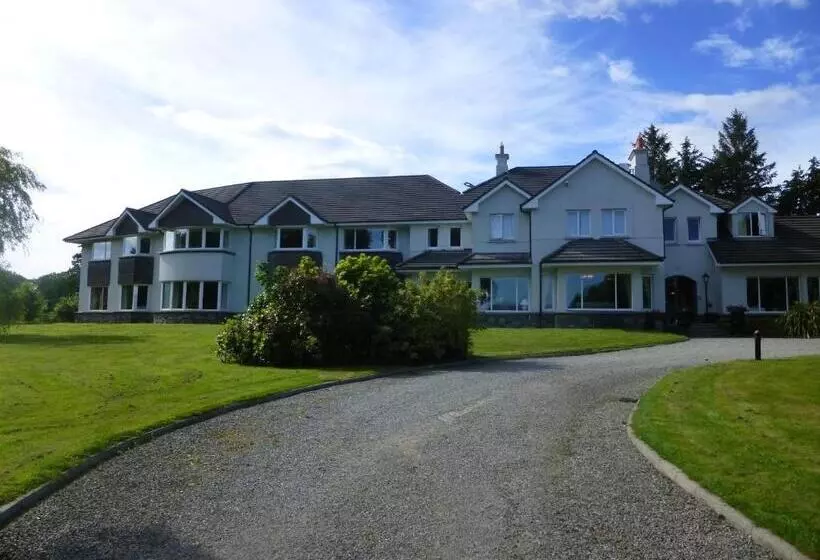Hotelli Loch Lein Country House