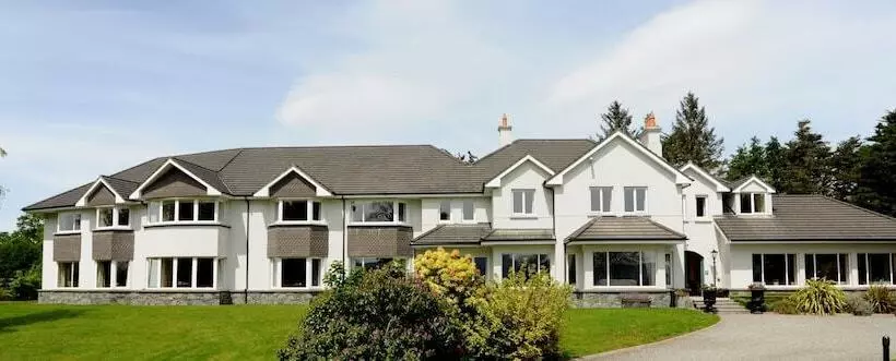 Hotelli Loch Lein Country House